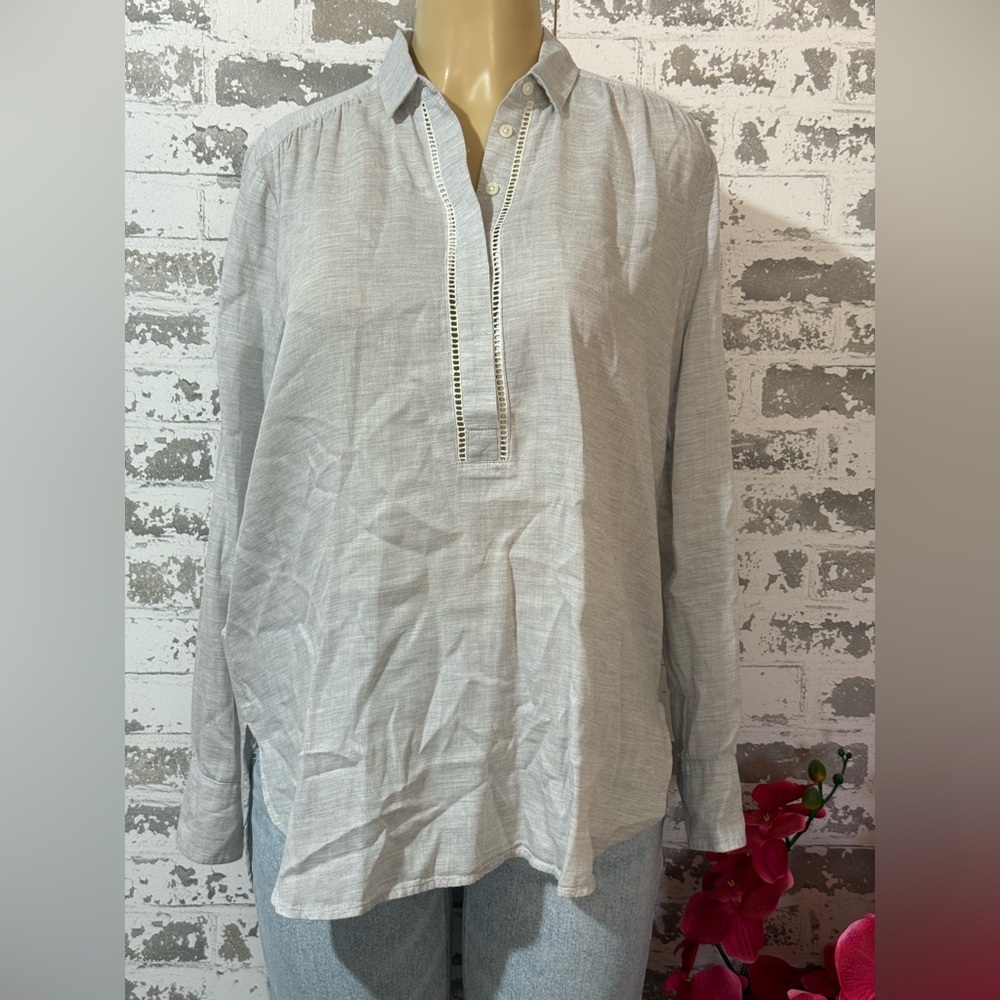 LOFT Light Gray Long Sleeve Women's Top 100% Cotton